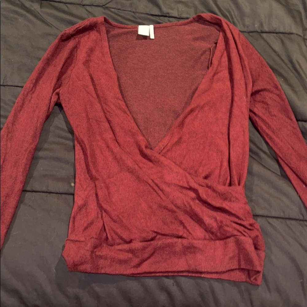 low neck surplice long sleeve top
